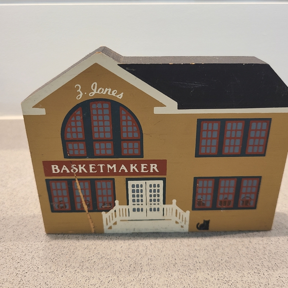 The Cats Meow Basketmaker House